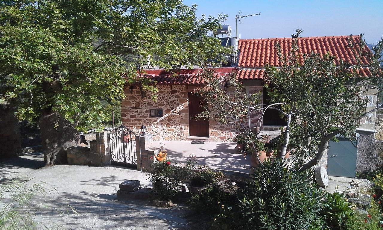 Traditional House Koukounara Kíssamos Exterior foto